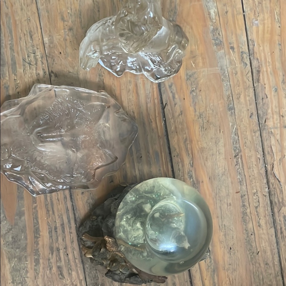 Elegant Glass Decorative Set